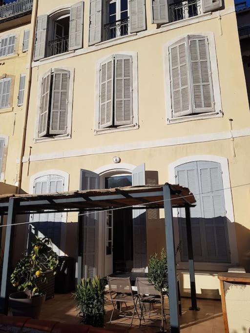 Superbe 2 Pieces Avec Grande Terrasse, Classe *** Marseilles Buitenkant foto